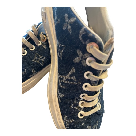 Louis Vuitton Time Out Low Top Denim Monogram Sneakers - Picture 2 of 16